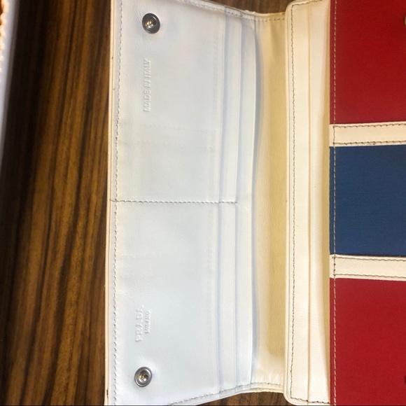 Prada wallet - Picture 6 of 9